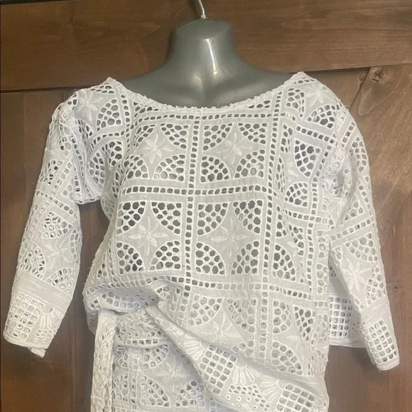 handmade White two piece cover up with little diamonds - Picture 2 of 7